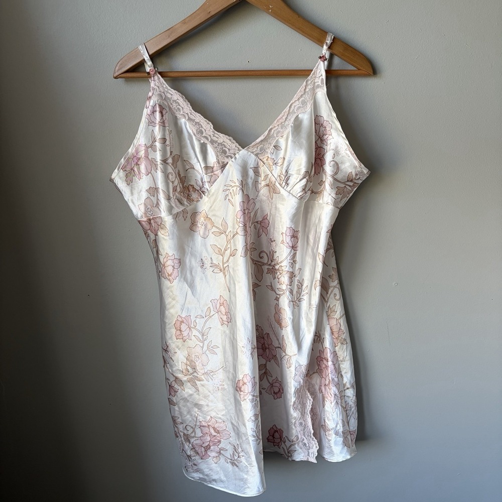 Vintage 90's Expressions by California Dynasty Floral Women's Nightgown‎ Size XL